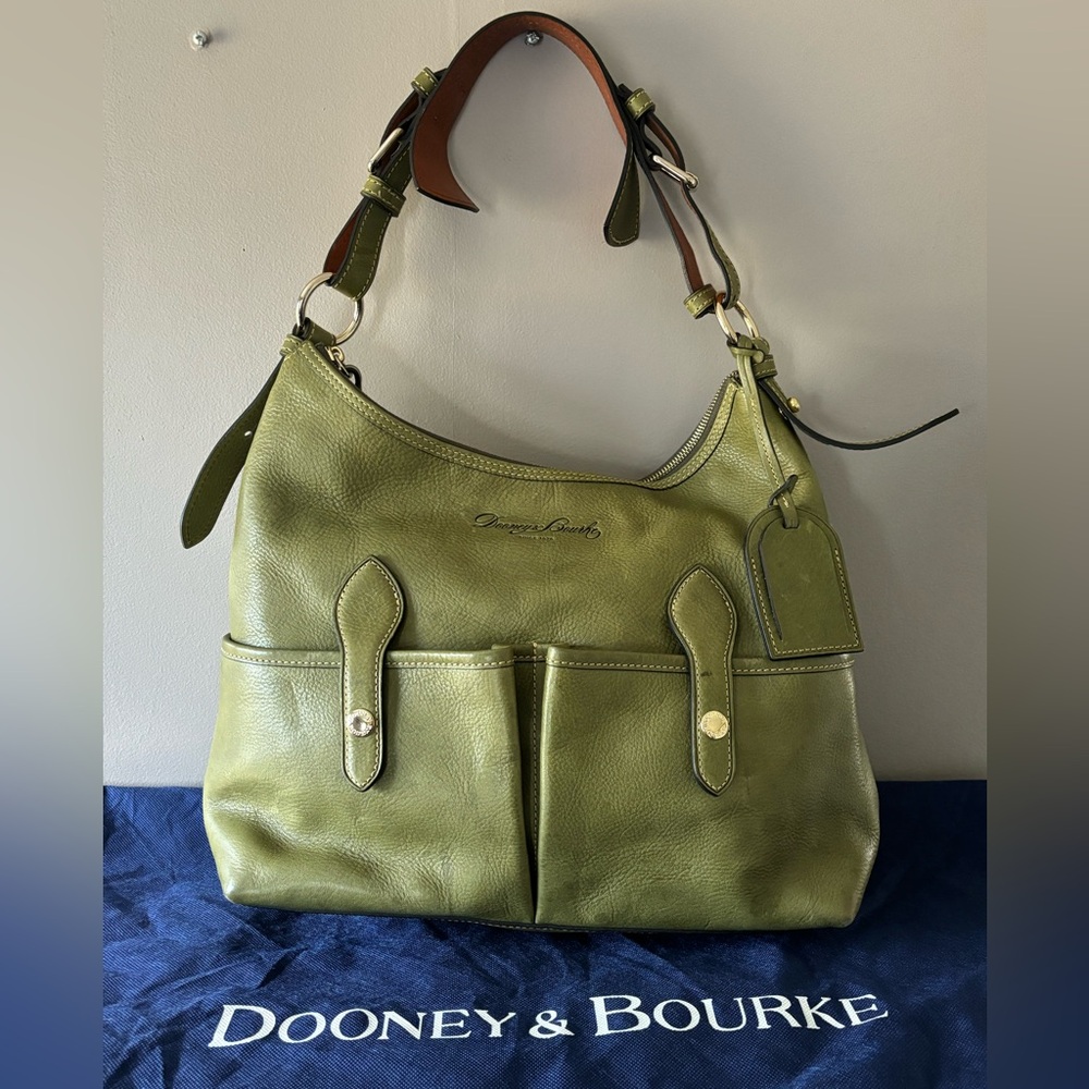 Dooney & Bourke Purse
